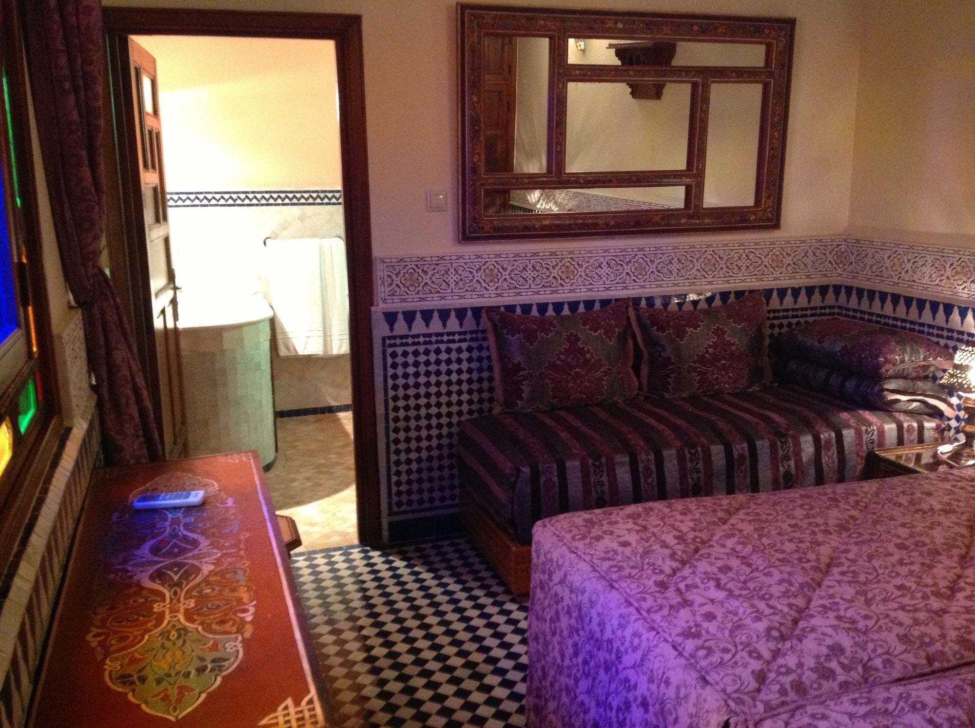 Riad La Perle De La Medina Fes Exterior photo
